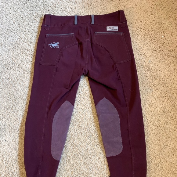 26R Maroon Piper Breeches - Picture 2 of 7